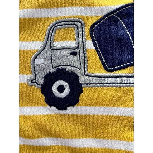 NEW Carter’s 3-6 Mos Sleep and Play 1-piece Sleeper - Picture 3 of 4